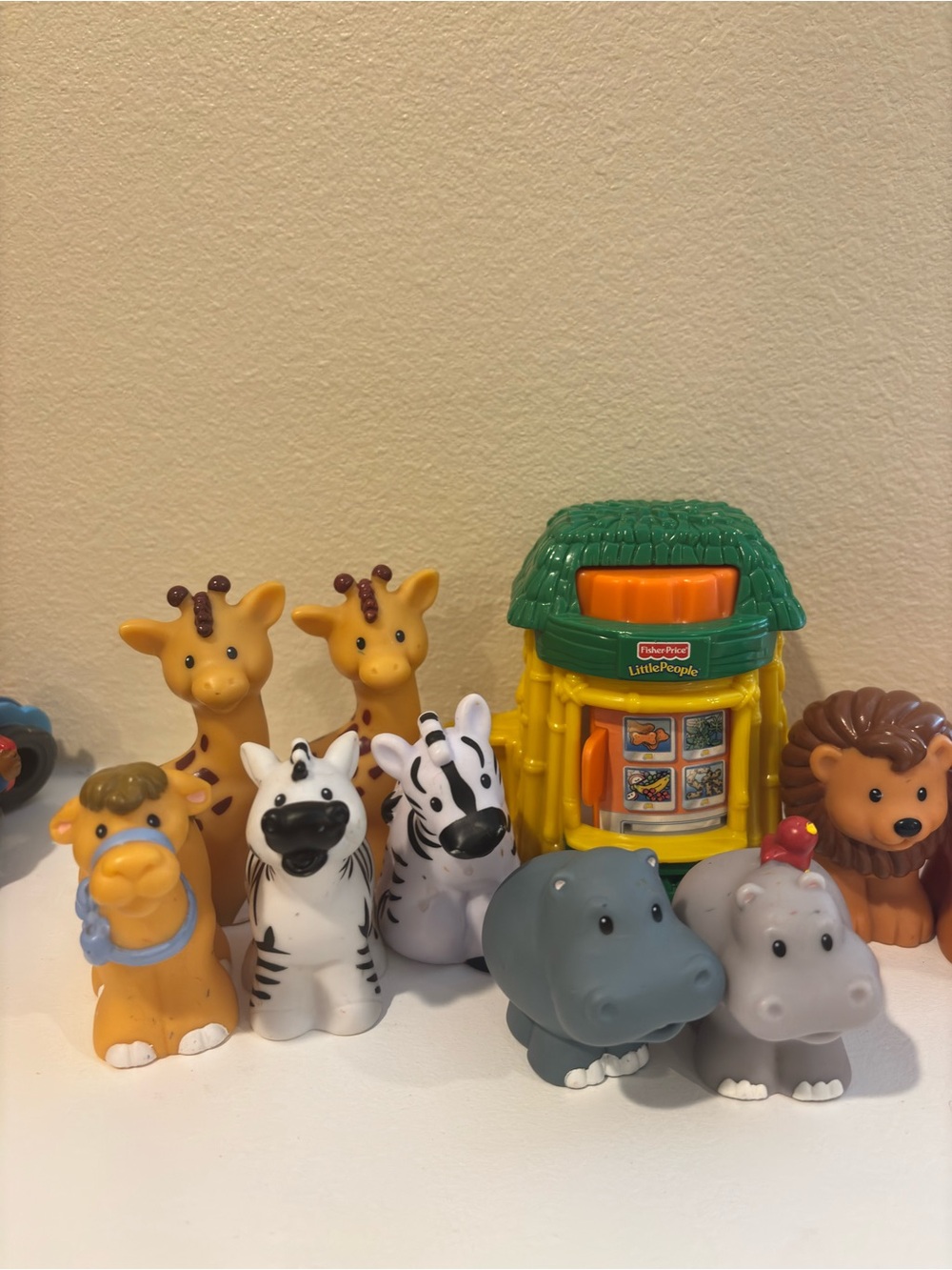 Fisher-Price Little People Safari Animal Set - Green/Orange/Brown - Picture 2 of 3